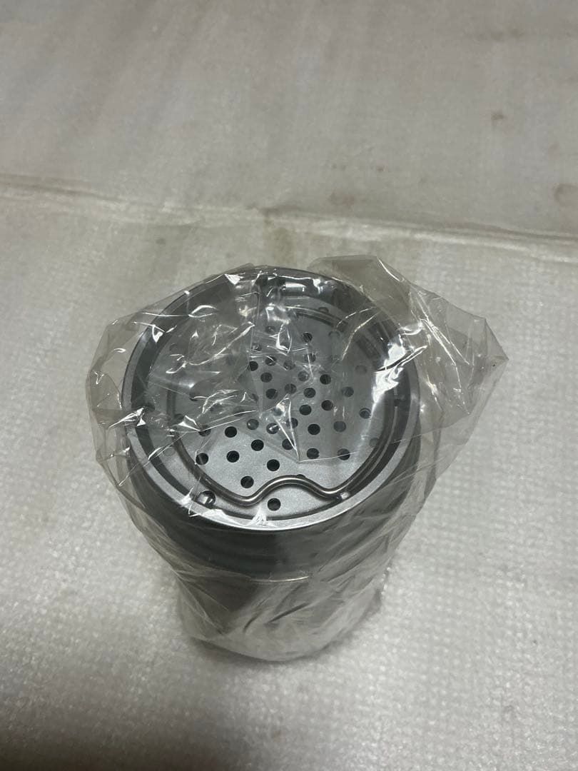 アサヒビール／缶ビール型ラジオ（AM・FM）アサヒビール創業100周年記念。