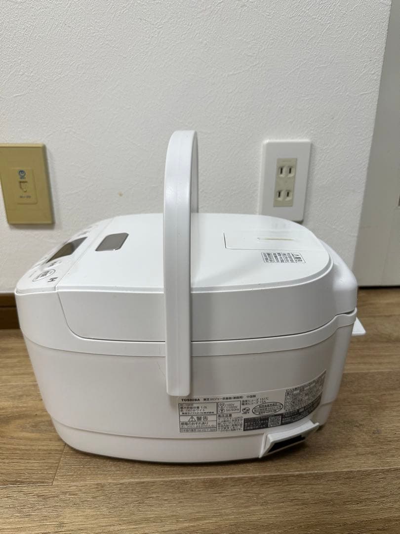 TOSHIBA IH炊飯器 RC-10HR 2021 年製