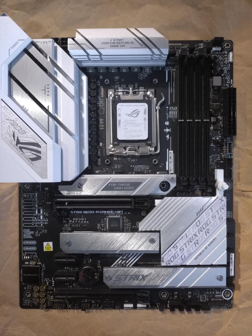 マザーボード ASUS ROG STRIX B650 GAMING Wi-Fi