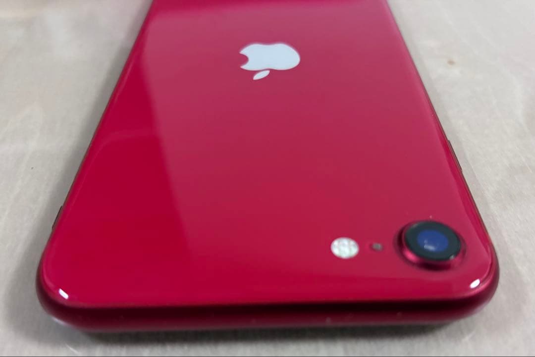 iPhone SE 第2世代 64GB SIMフリー バッテリー79%