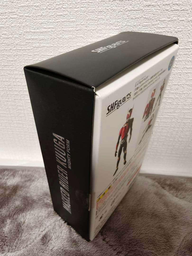 SHFiguarts（真骨彫製法）仮面ライダークウガ マイティフォーム