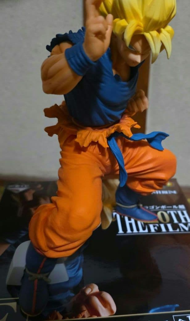 超サイヤ人悟空フィギュア BANDAI　孫悟空　開封