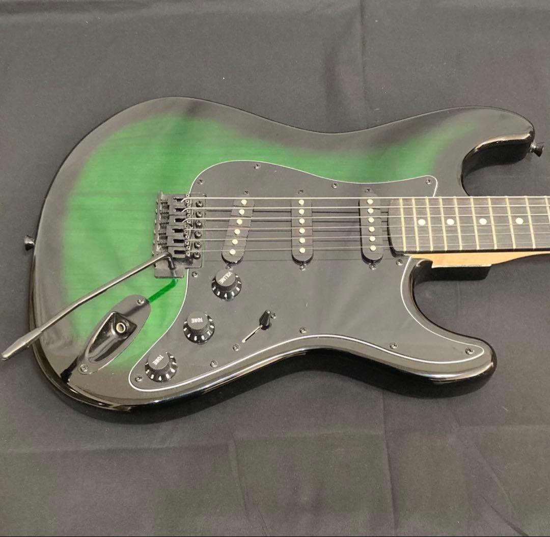 SELDER ブラック/グリーン エレキギター ソフトケース付き