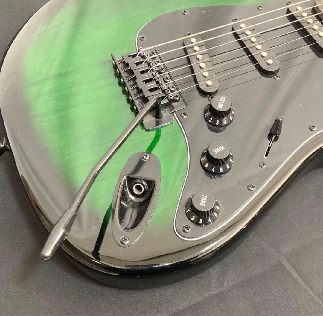 SELDER ブラック/グリーン エレキギター ソフトケース付き