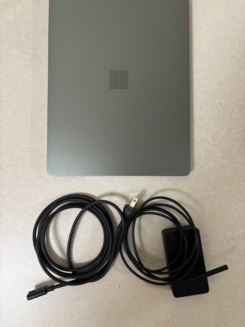 ク*ー様 【美品】Microsoft Surface Laptop Go 2 充