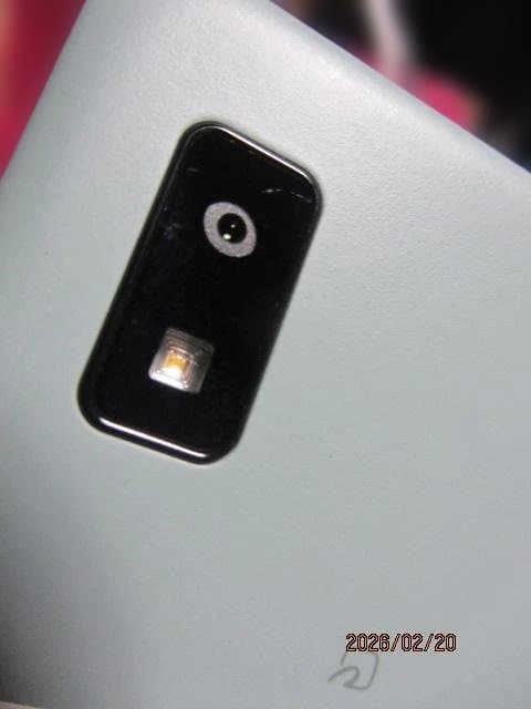 AQUOS wish　shg06　os:13　64gb　元デモ機　50-8629
