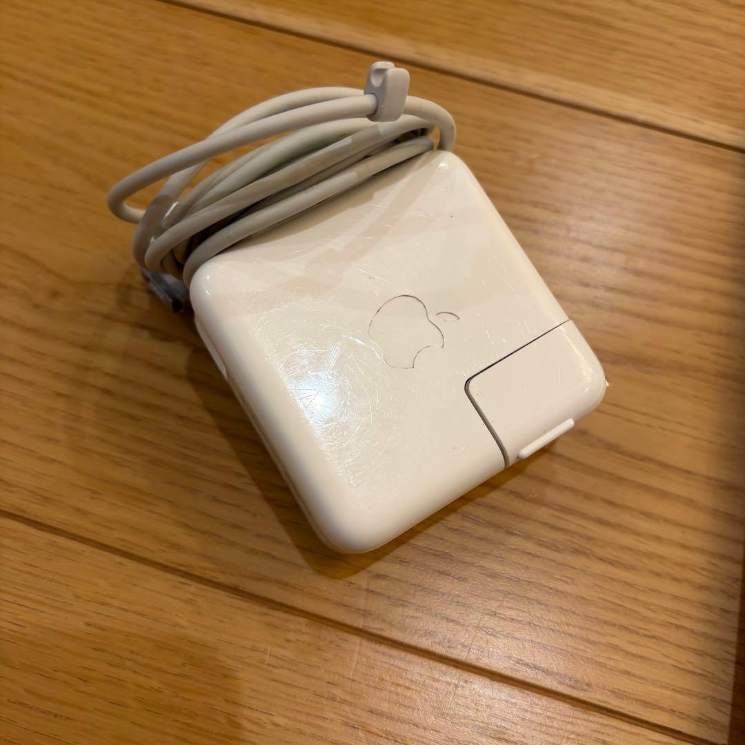 箱無しApple MacBook Air 13インチ シルバー 充電器付き