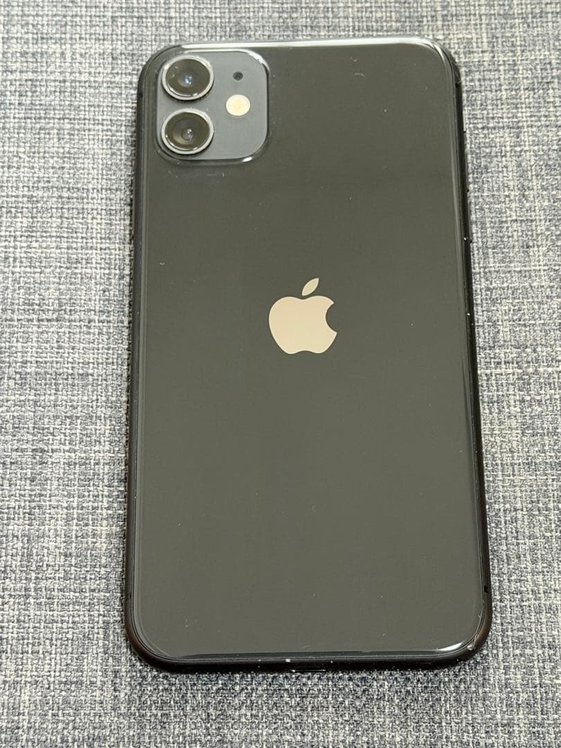 Apple iPhone 11 64GB ブラック ケーブル付き