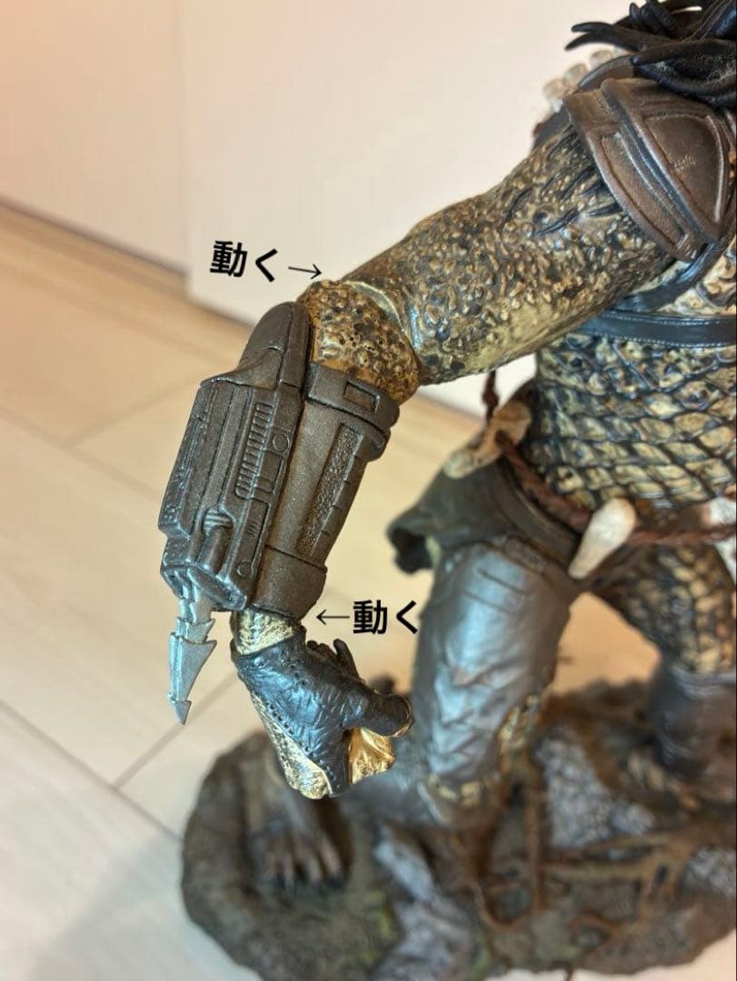 み*S様 【マクファーレントイズ】プレデターフィギュア 約30cm