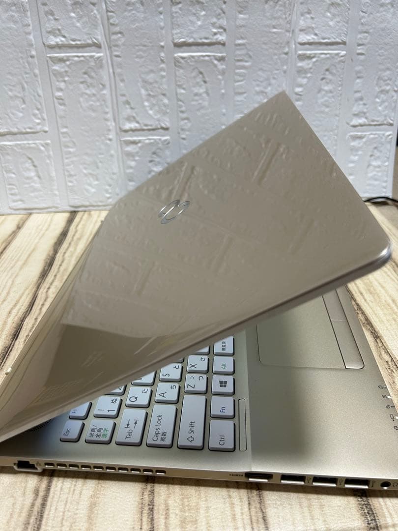 【大幅値下げ】【美品】【高速SDD】ノートPC 富士通 FMV LIFEBOOK