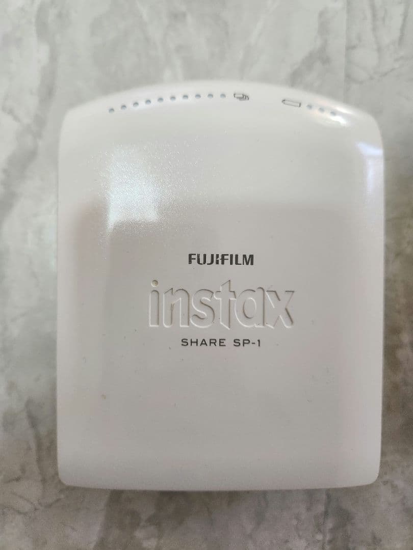 スマホdeチェキ　スマホ用プリンター　INSTAX SHARE SP-1