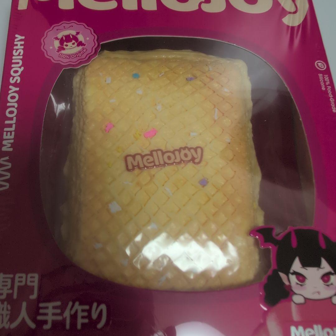 ペリペリ箱付き　Mellojoy メロジョイ スクイーズ　レインボーウエハース