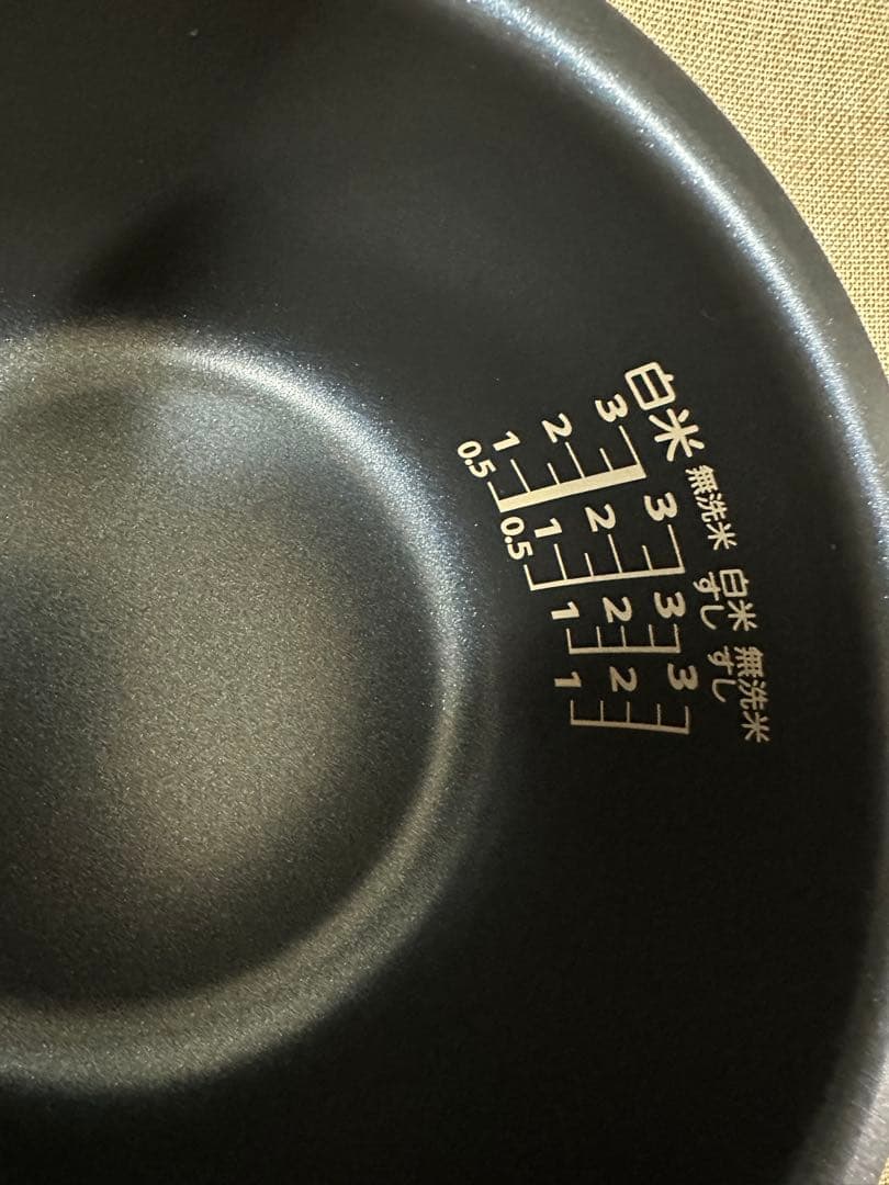 ✨美品✨TOSHIBA 東芝ジャー炊飯器　RC-5MFM ブラック　24年製