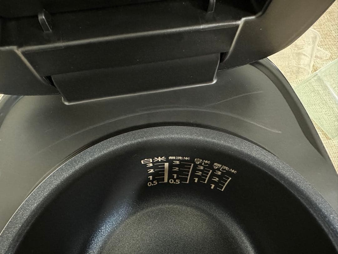 ✨美品✨TOSHIBA 東芝ジャー炊飯器　RC-5MFM ブラック　24年製