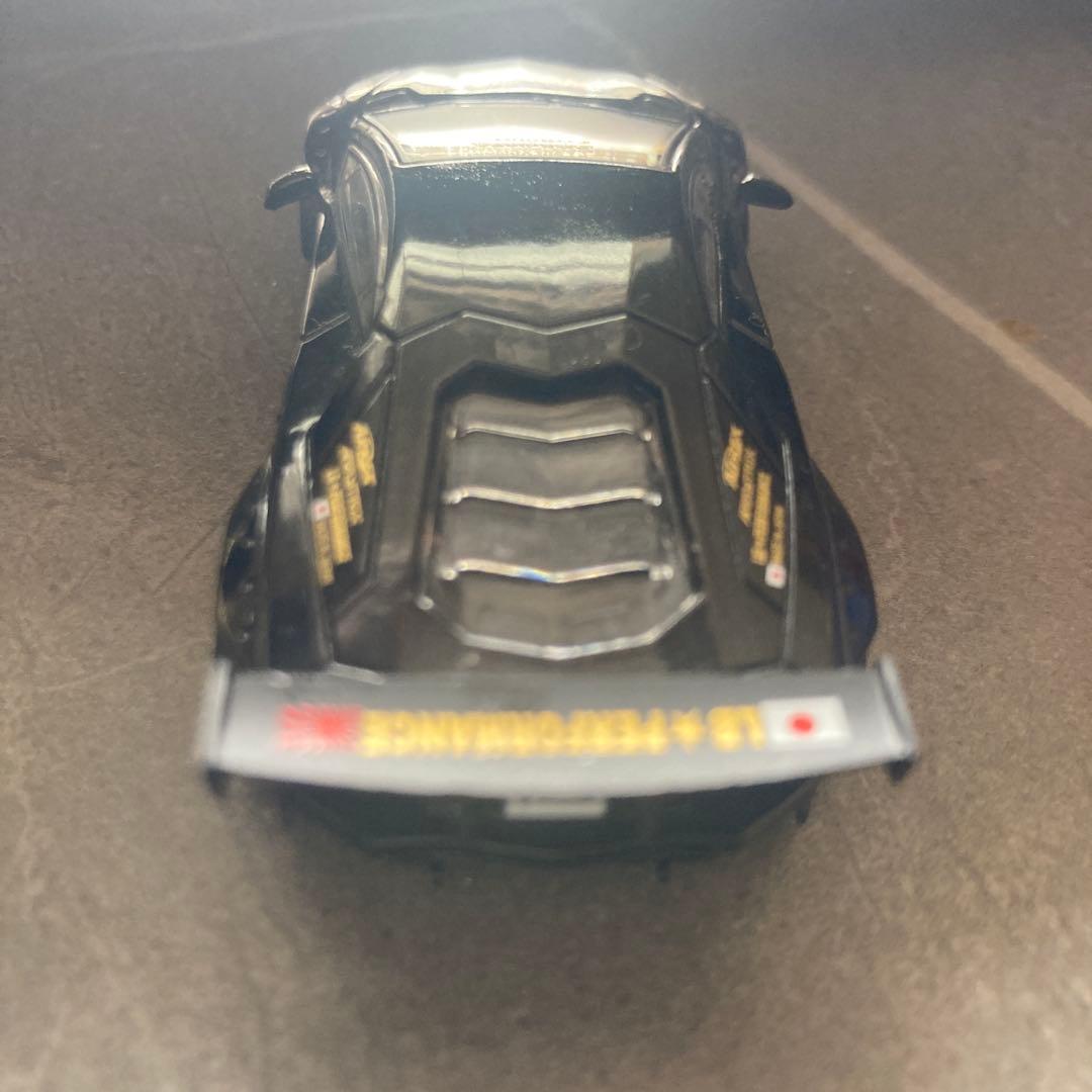 ミニカー Lamborghini Aventador LB Performance