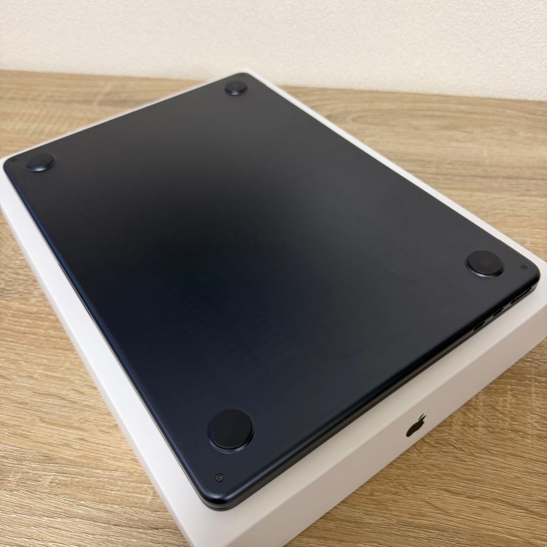 【美品】MacBook Air/M2/8コア/メモリ16GB/SSD512GB