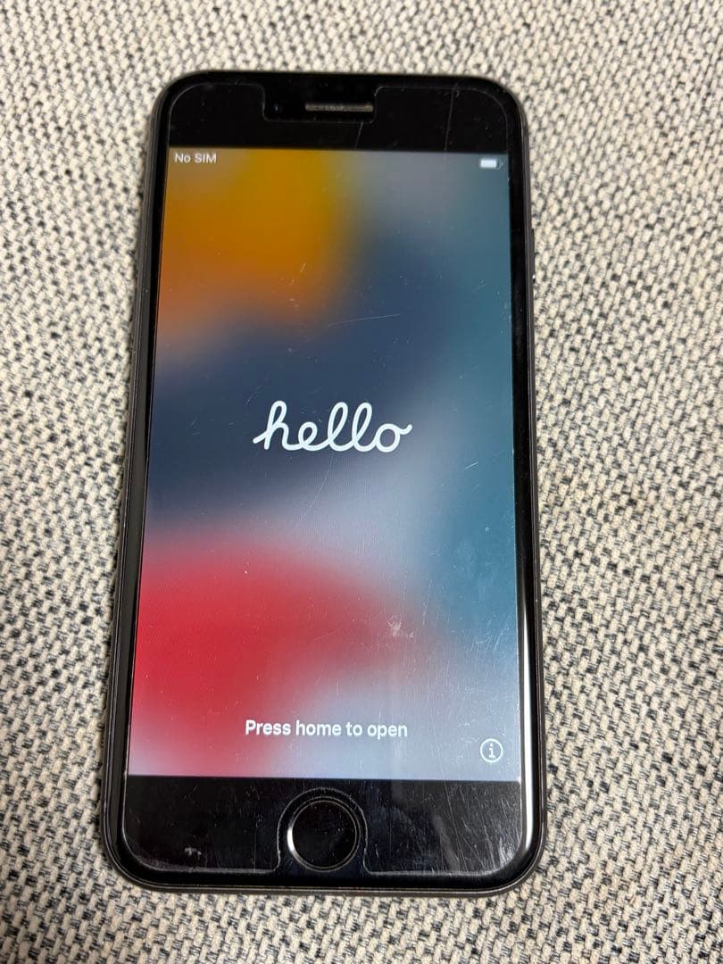 iPhone 8 256GB docomo SIMロックあり