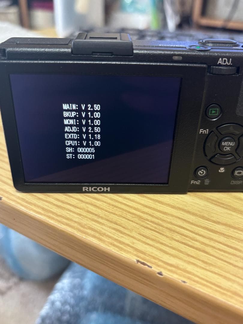 ■ショット数5回■美品■RICOH GR DIGITAL III