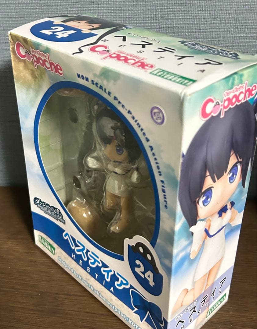 ダンジョンに出会いを求めるのは間違っているだろうか ヘスティア フィギュア 3種