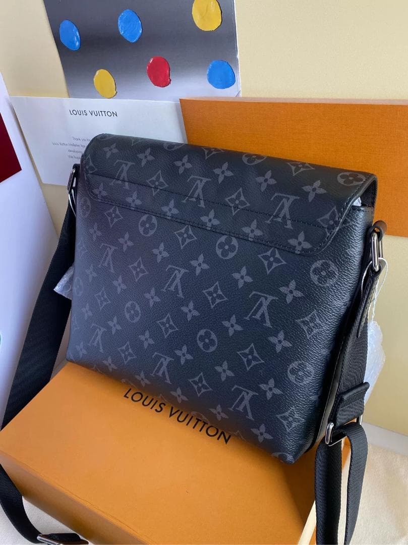 Louis Vuitton エクリプス ショルダーバッグ**-