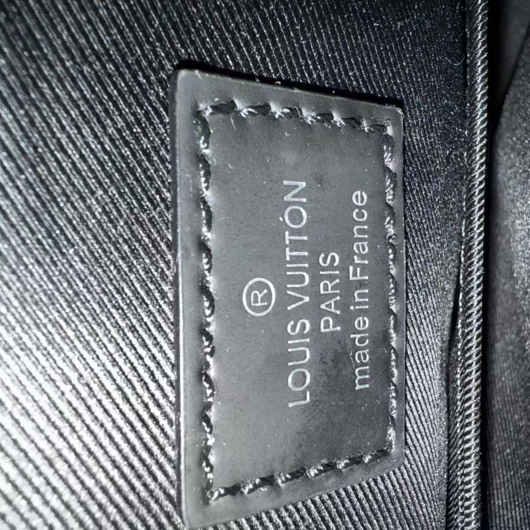 Louis Vuitton エクリプス ショルダーバッグ**-