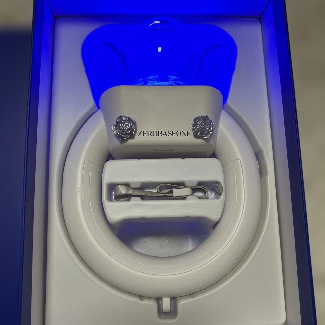 ZEROBASONE ペンライト ゼロズ　ゼベワン　ZB1 国内発送　正規品