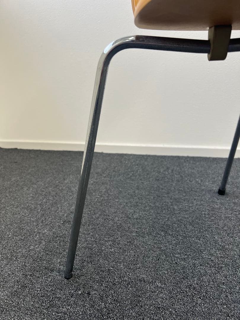 アルネヤコブセン アントチェア1脚【管理番号:A】