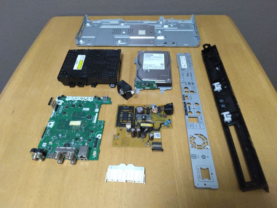 SHARP ブルーレイレコーダー NW510 2番組同時録画　保証付