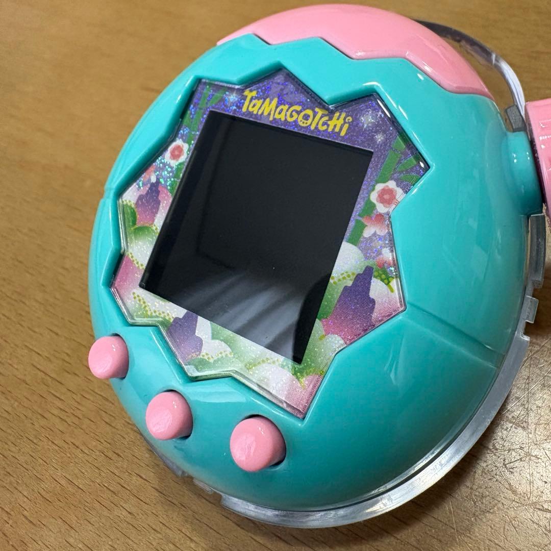 【極美品】たまごっちパラダイス ジェイドフォレスト　本体