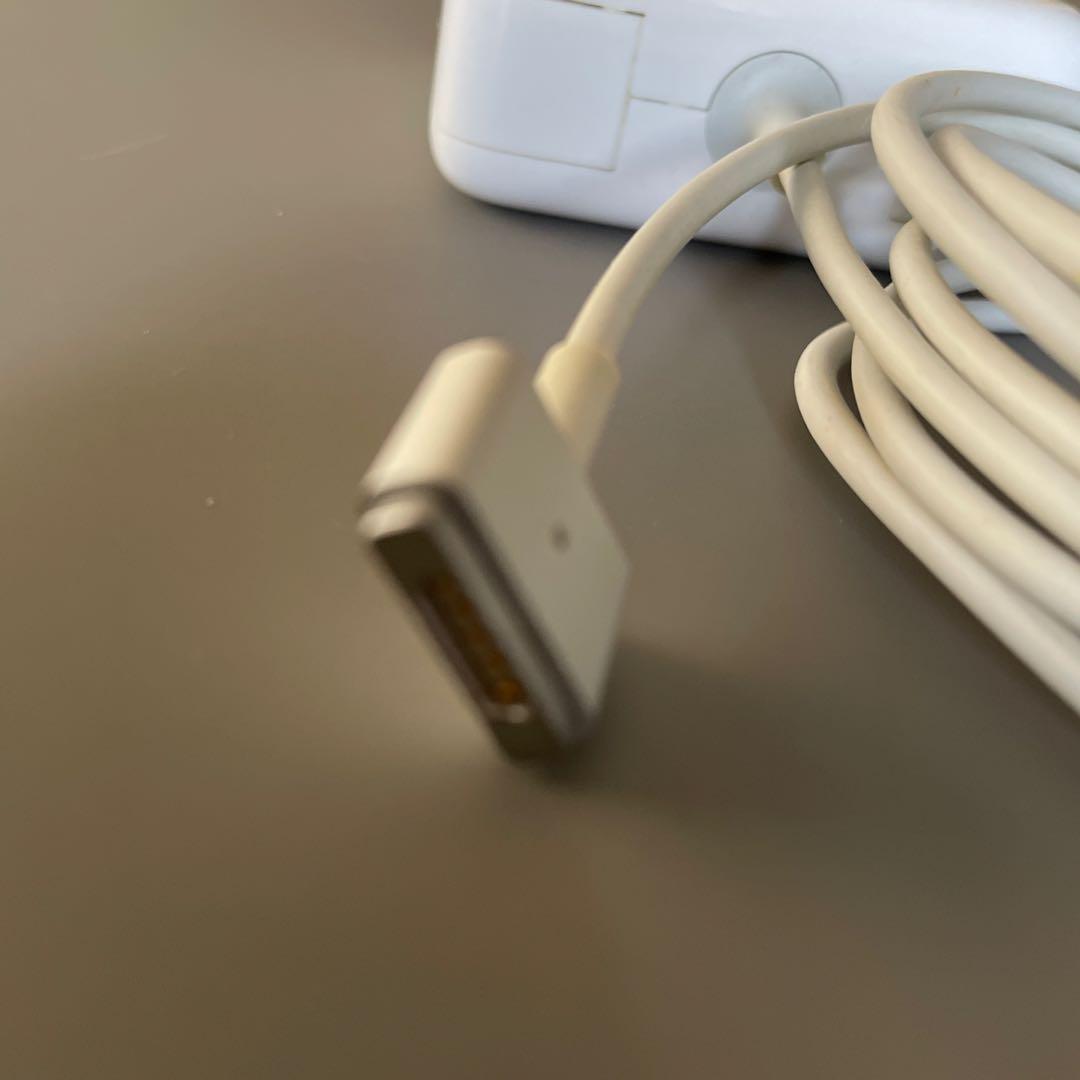 Apple 60W MagSafe 2充電器