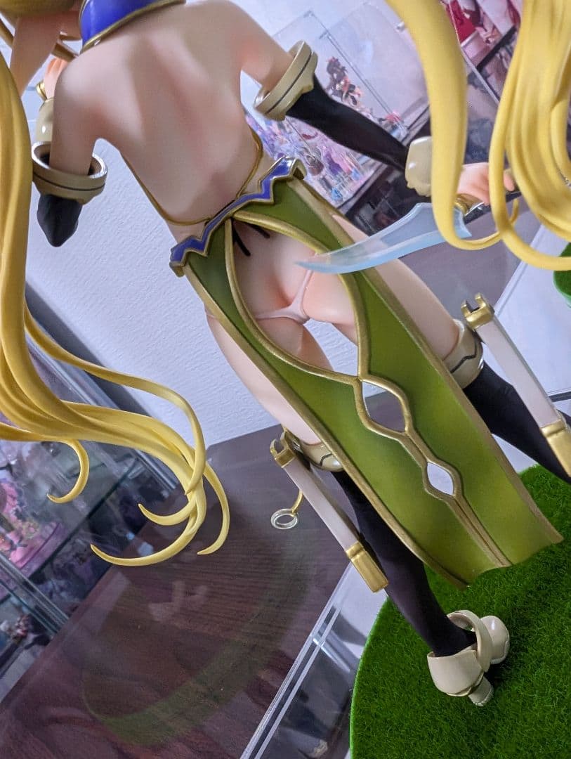 エルフ村 第2村人 シーカ アンテナショップ限定特典付 フィギュア