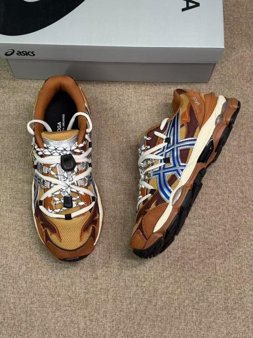 ASICS×TOGA スニーカー 23.5cm ブラウン