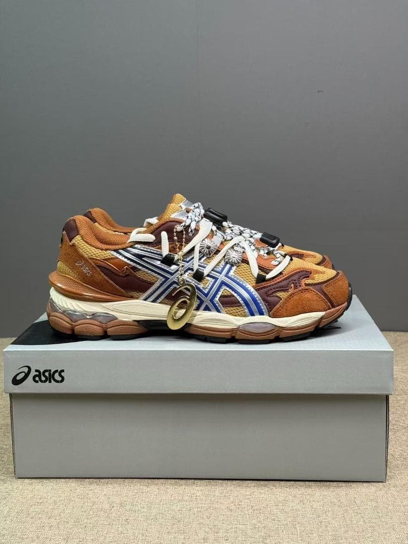 ASICS×TOGA スニーカー 23.5cm ブラウン