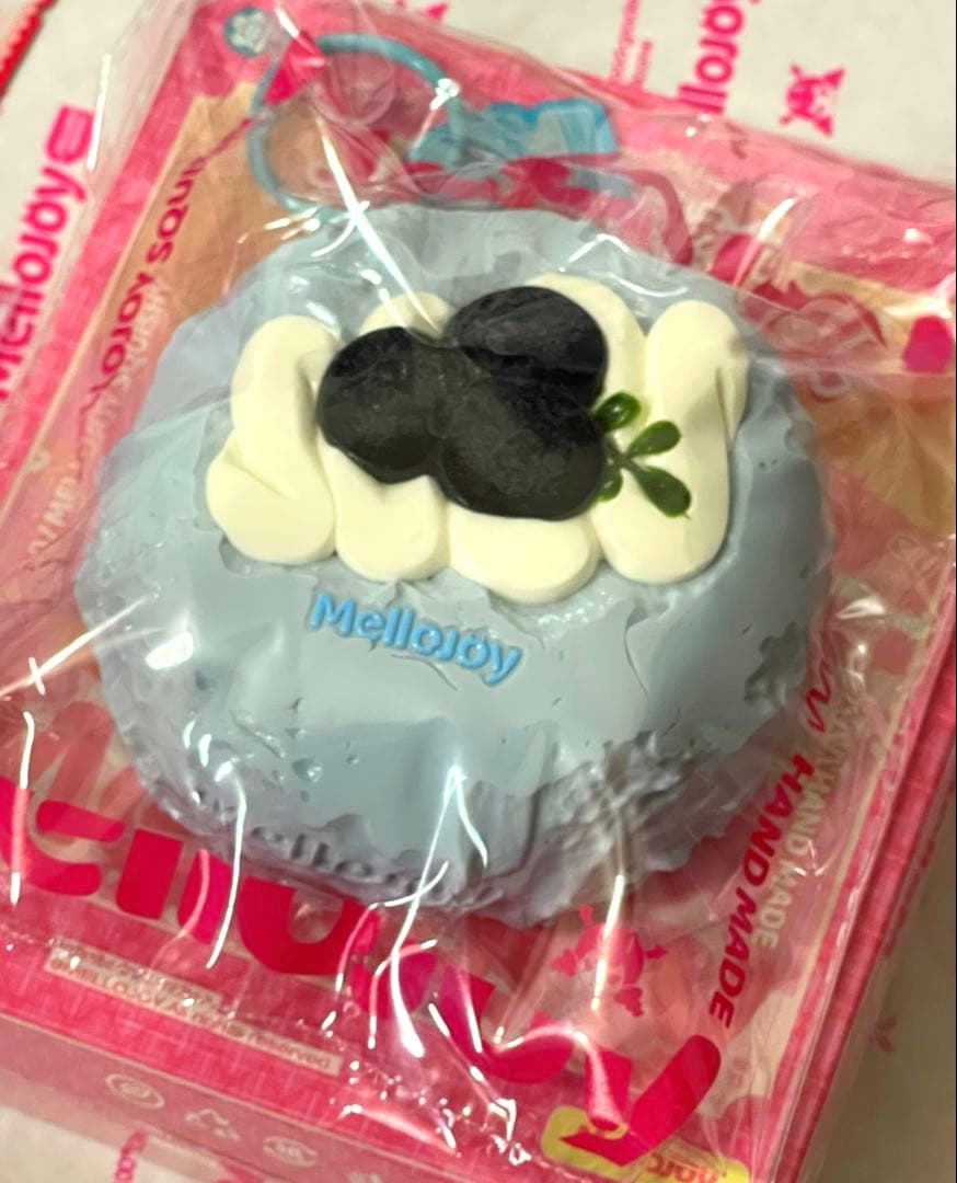 MelloJoy スクイーズ　 クリームまみれ大福　「ブルーベリー」