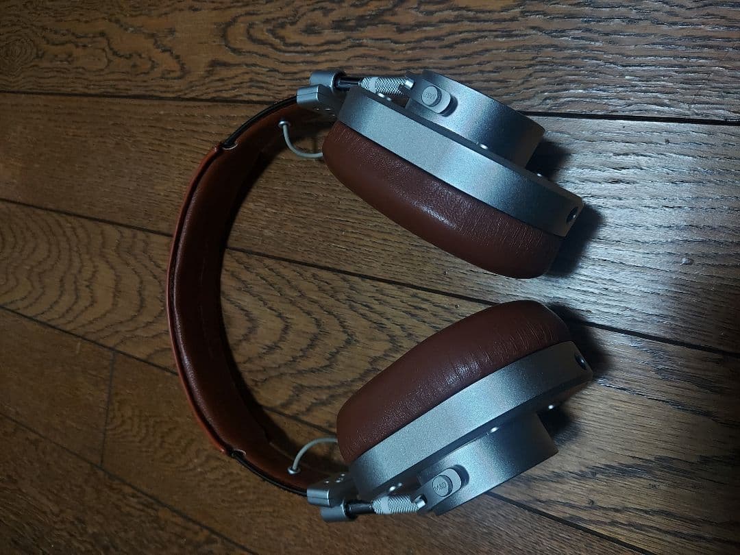 MASTER & DYNAMIC　MH40　バランス化　ヘッドホン　ヘッドフォン