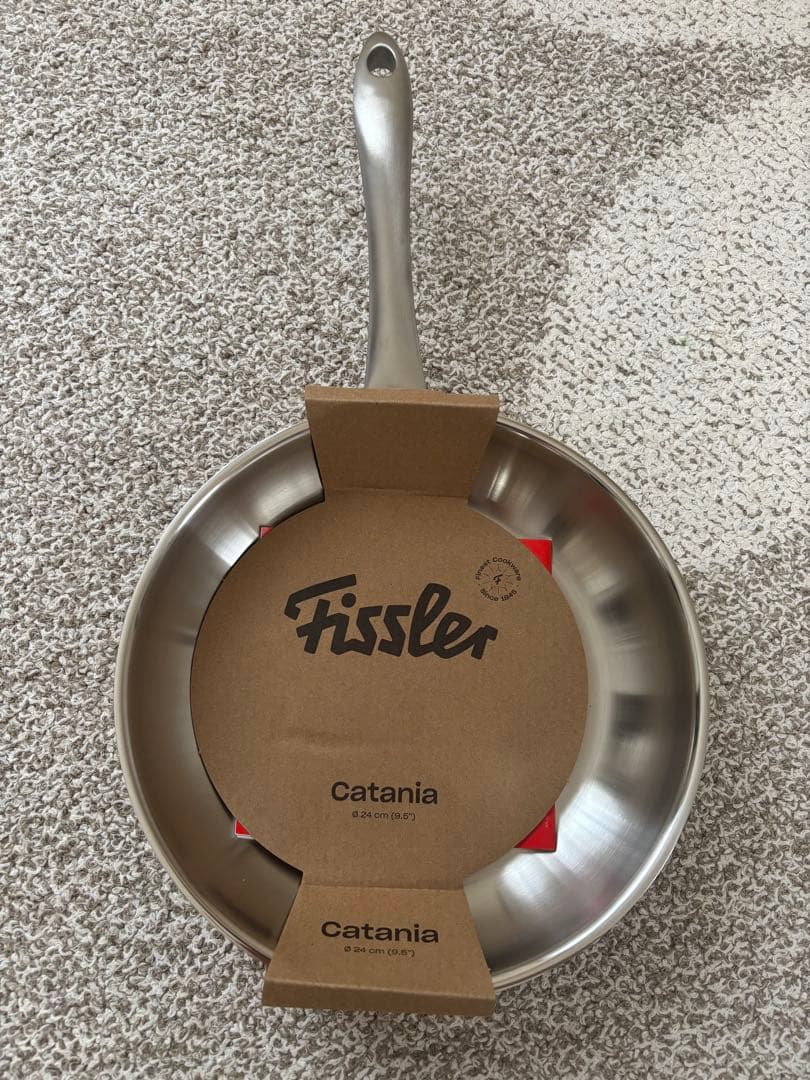 新品フィスラーフライパン♡カターニャ24cm IHガス火オーブン対応 百貨店購入