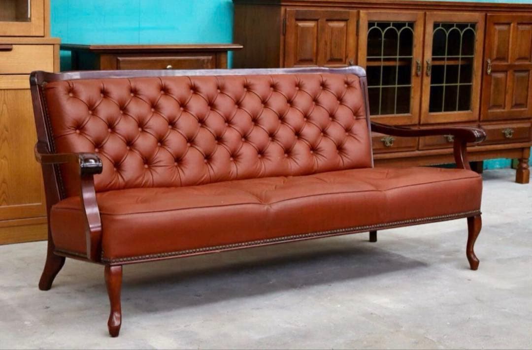 3／25迄　奈良技工　ねこ足・ボタンバック3人掛けソファ