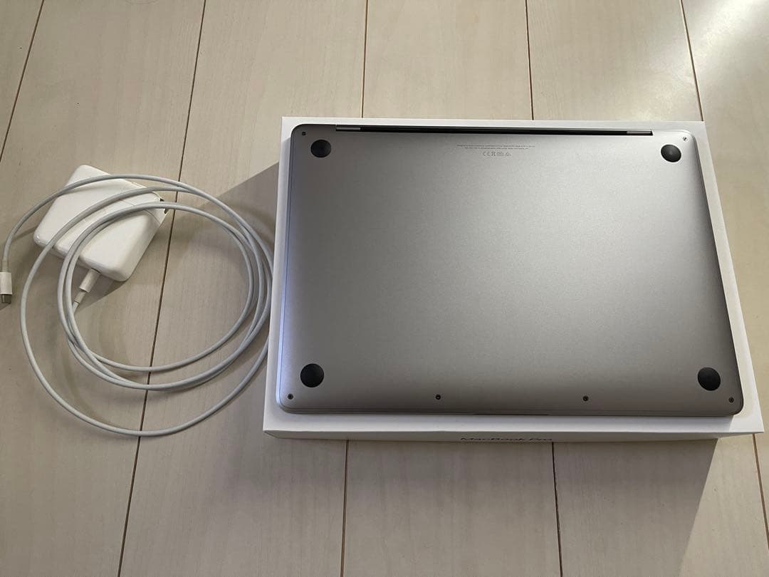 Apple MacBook pro13 256GB スペースグレー 本体
