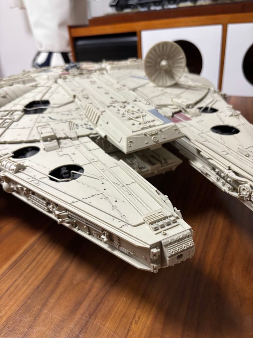 deagostiniスター・ウォーズ ミレニアム・ファルコン ，組み立て完成品