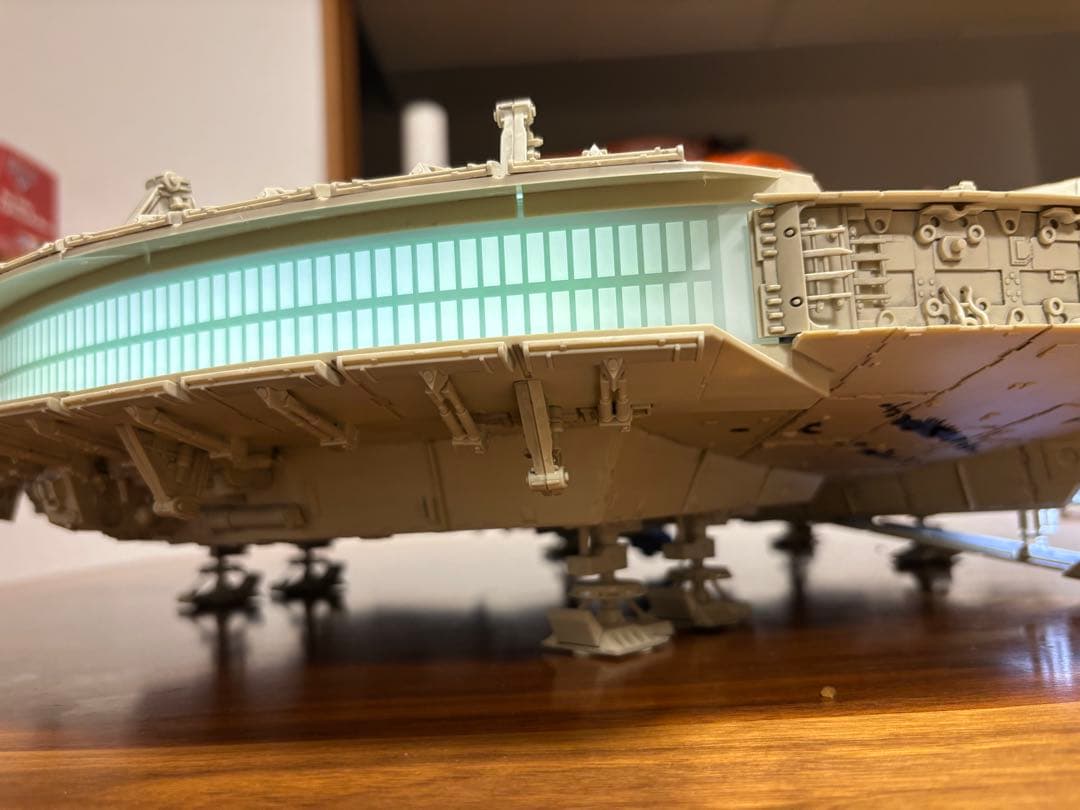 deagostiniスター・ウォーズ ミレニアム・ファルコン ，組み立て完成品