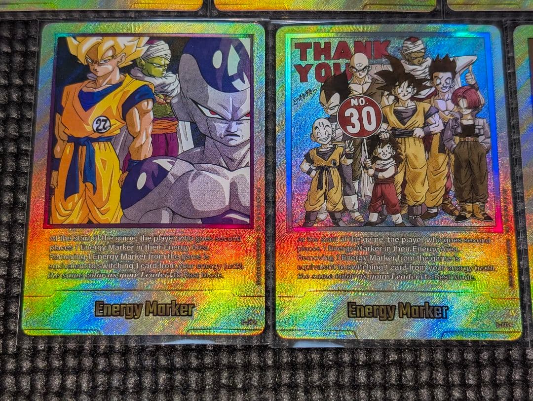 ドラゴンボール　エナジーマーカー９枚スリーブ入り盗難防止用　英語版