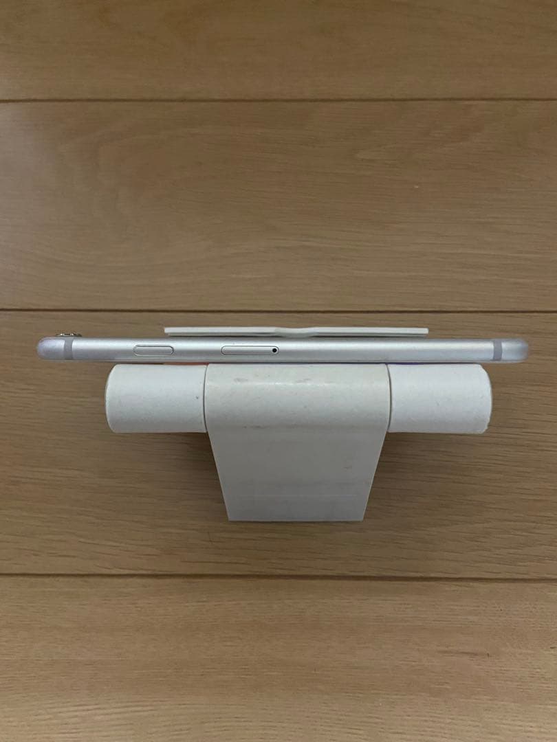 iPhone6s 16GB simフリー