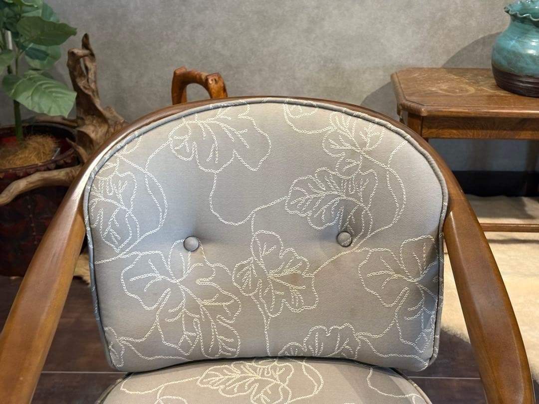 ①カリモク　karimoku アームチェア　アンティーク　ヴィンテージ SZ