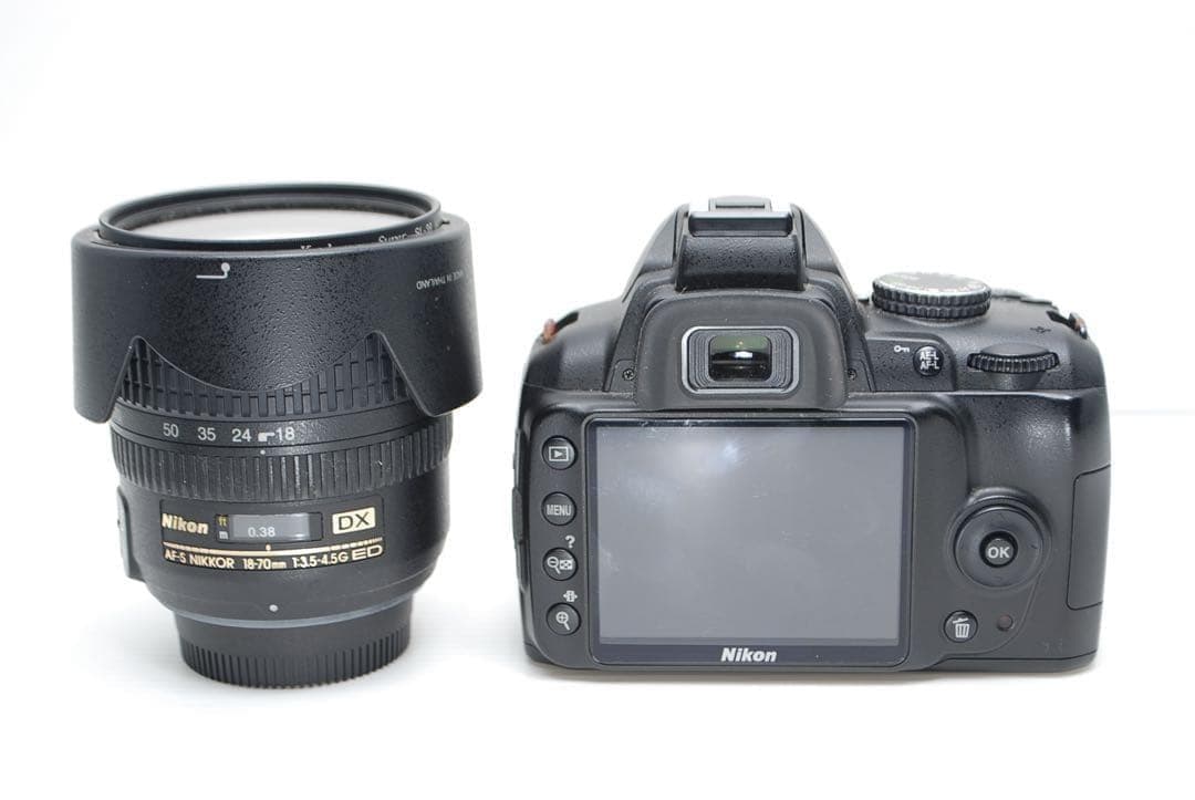 ❤️Nikon D3000❤️シングルレンズセット美品 軽量&コンパクト 美品