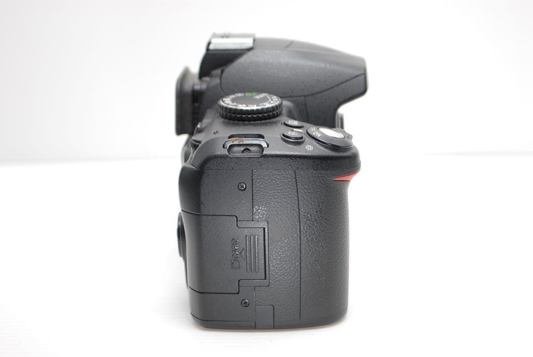 ❤️Nikon D3000❤️シングルレンズセット美品 軽量&コンパクト 美品