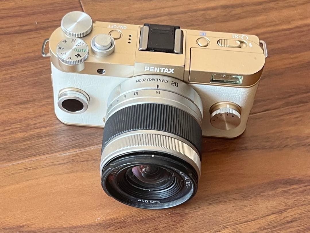 【動作未確認】 PENTAX Q-S1 ゴールド 5-15mmレンズ付き