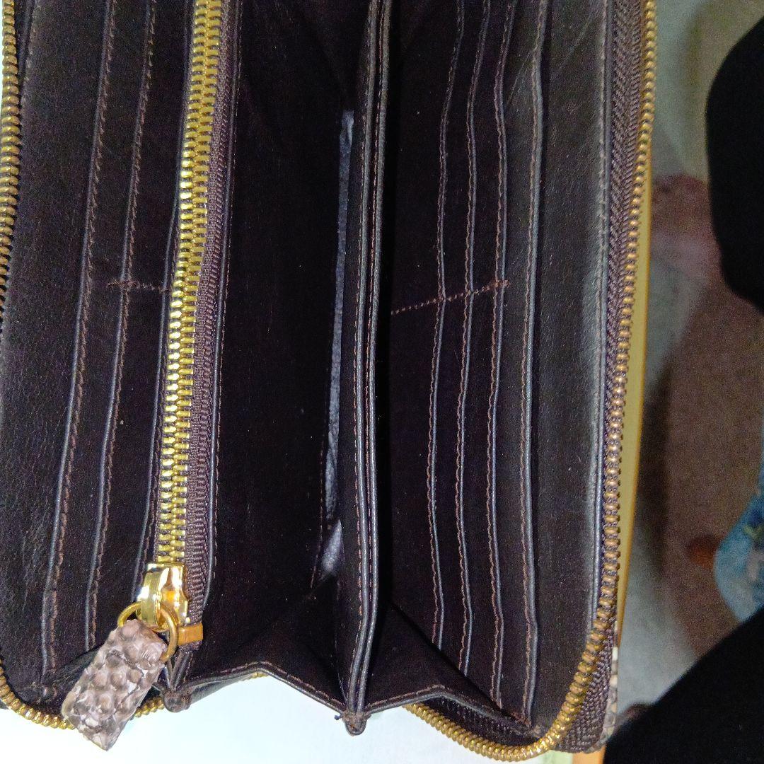 ダイヤモンドパイソン ヘビ皮長財布ラウンドファスナー革タッセル付新品 ＴＲＥＥ