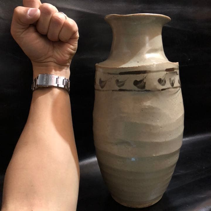 究極の美◼️蔵からかなり雰囲気のある良さそうな壺が出て来ました。花道具、古美術品