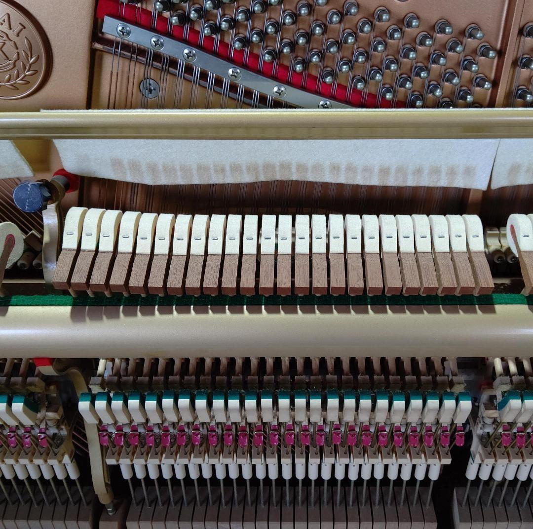 カワイ KL-70W【倉庫在庫～特に良い音のピアノを厳選 / 未整備・現状渡し】