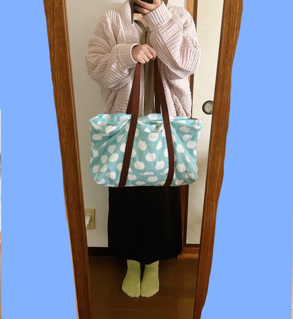 ねこたま柄♡空色 旅行用バッグ ボストンバッグ チョコミントカラー